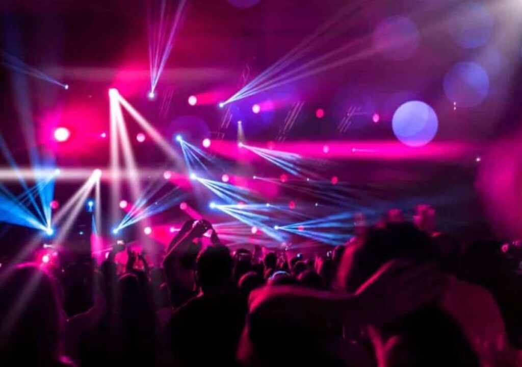 Super Discoteca Fin del Año con la música 90 y hasta ahora