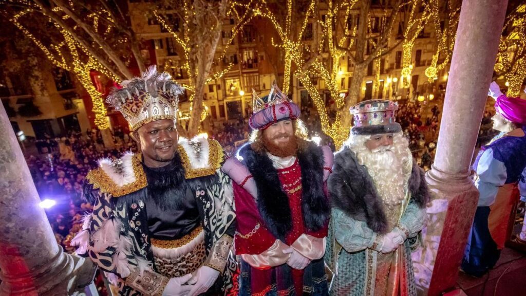 Cabalgata de los Reyes Magos (Kavalkade der Heiligen Drei Könige)