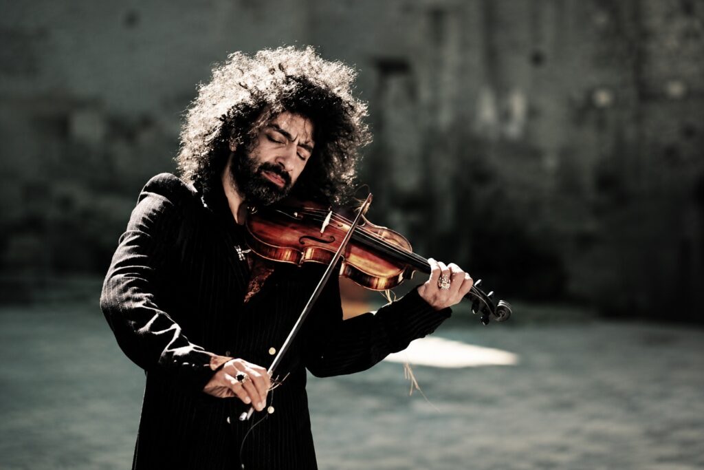 Festival de música en Port Adriano. El violinista Ara Malikian «Intruso»