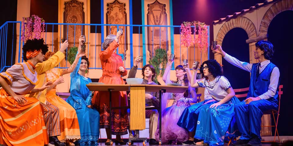 Musical “ La familia Madrigal”